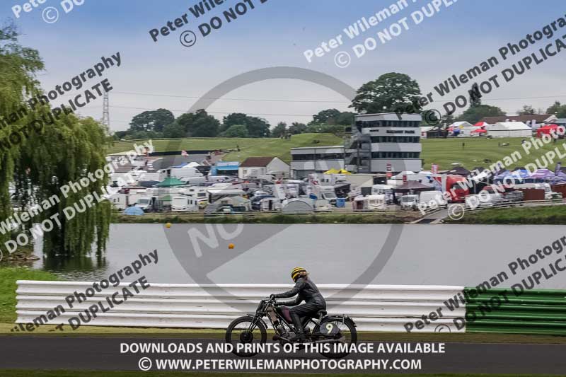 Vintage motorcycle club;eventdigitalimages;mallory park;mallory park trackday photographs;no limits trackdays;peter wileman photography;trackday digital images;trackday photos;vmcc festival 1000 bikes photographs